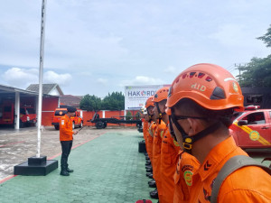 Erupsi Gunung Marapi, Kantor SAR Jambi Terjunkan 17 Personel, PETAJAMBI.COM