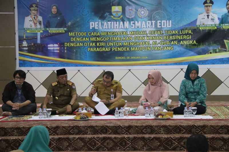 Hesti Haris Buka Pelatihan Smart Edu, Metode Cepat Menghafal Al-quran, PETAJAMBI.COM