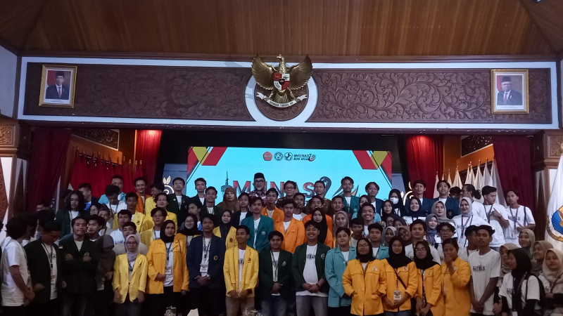 Sudirman Motivasi Mahasiswa Ciptakan Inovasi di Sektor Peternakan, PETAJAMBI.COM