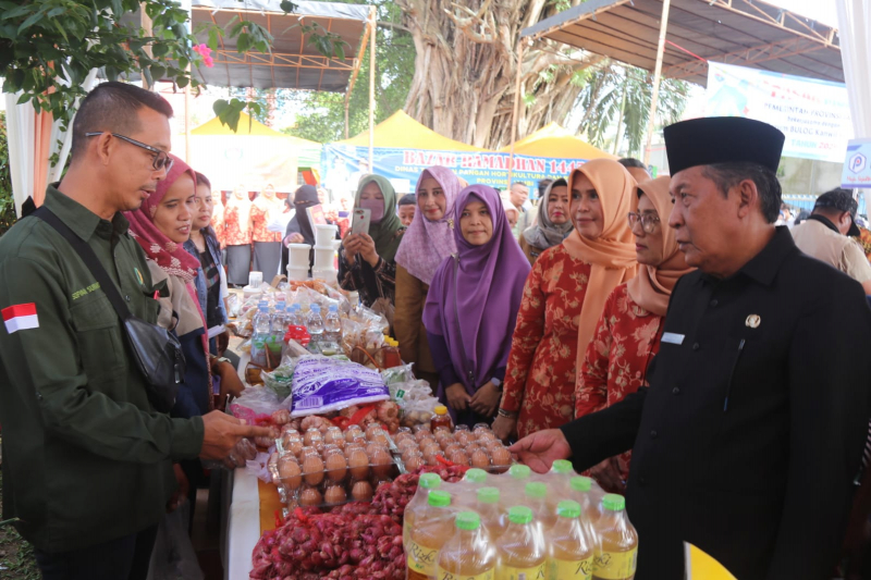 Wagub: Bazar UMKM Upaya Penguatan Ekonomi Masyarakat, PETAJAMBI.COM