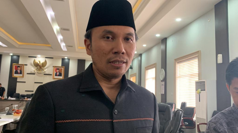 Ketua DPRD Minta Perbaikan Jalan Dikebut Sebelum Puncak Arus Mudik, PETAJAMBI.COM