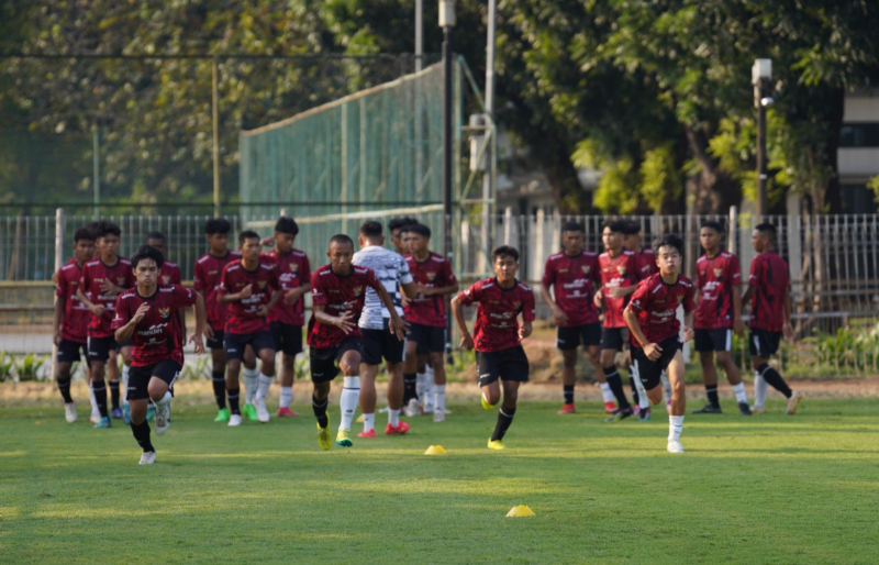 Nova Arianto Panggil 32 Pemain untuk Seleksi Timnas U-17, PETAJAMBI.COM