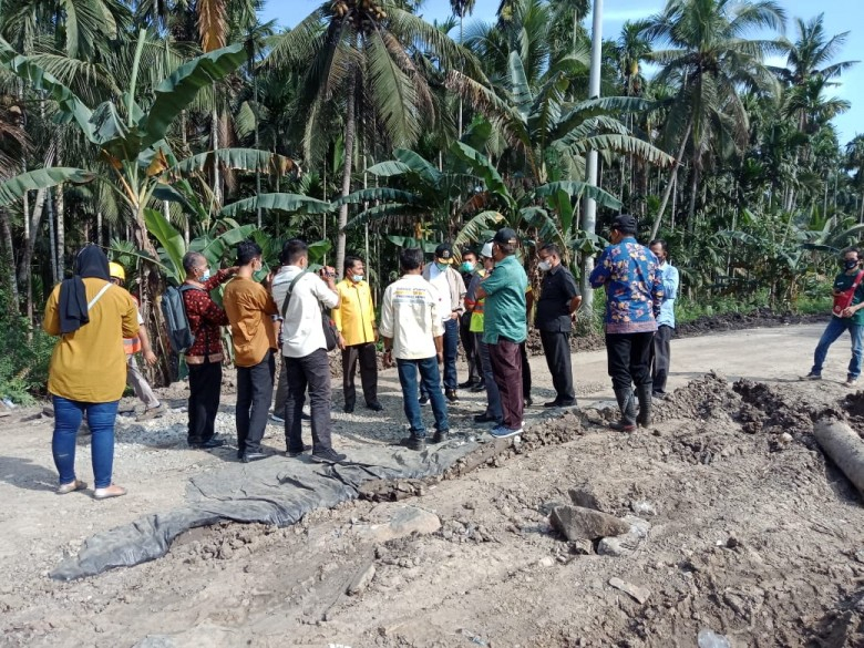 Warga Tanjabtim Ramai-ramai Sebut Pembangunan di Tanjabtim Nihil Meski Hasil Bumi Melimpah, PETAJAMBI.COM