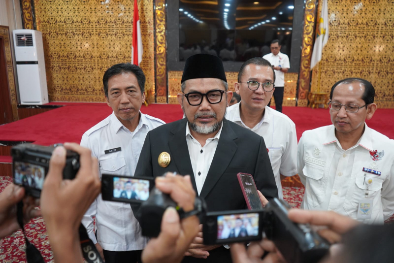 Pimpin Rapat Perdana, Pjs Gubernur Jambi Pastikan Pembangunan dan Pelayanan Masyarakat Tetap Berjalan