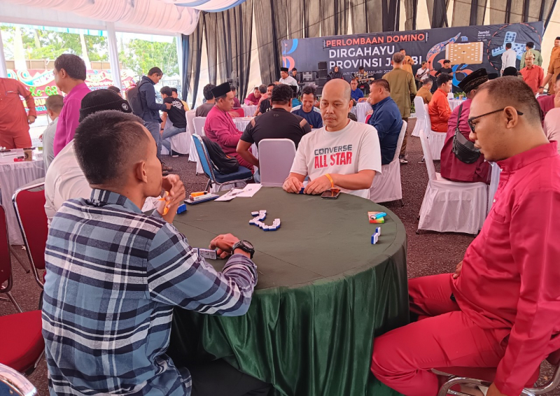 Sekretariat DPRD Gelar Turnamen Domino Meriahkan HUT ke-68 Provinsi Jambi, PETAJAMBI.COM