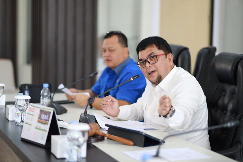 Dewan Minta Gubernur Desak Investor Tuntaskan Pembangunan Jalur Khusus Batu Bara , PETAJAMBI.COM