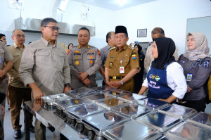 Wagub Jambi Dampingi Kunker Kepala KSP Tinjau SPPG, PETAJAMBI.COM