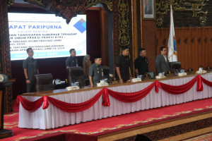 DPRD Gelar Rapat Paripurna Penyampaian Tanggapan Pemerintah Terkait Ranperda Pelaksanaan APBD 2024, PETAJAMBI.COM