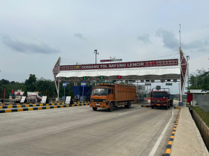 Libur Panjang Maulid Nabi, Trafik Jalan Tol Hutama Karya Naik 16,21 Persen, PETAJAMBI.COM